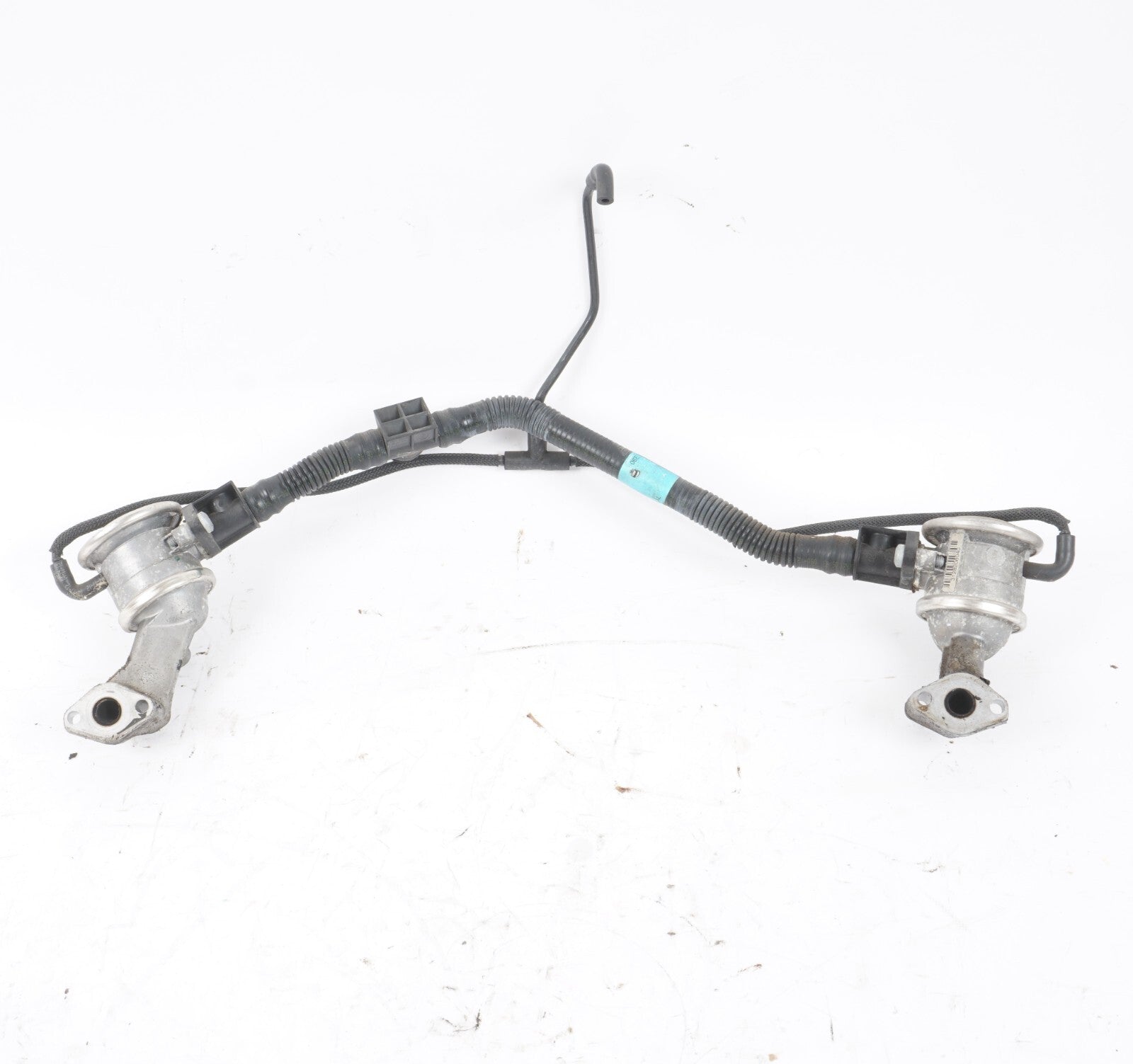 12-17 AUDI A8L A8 3.0L EGR VALVE W/ HOSE LINE SET OEM