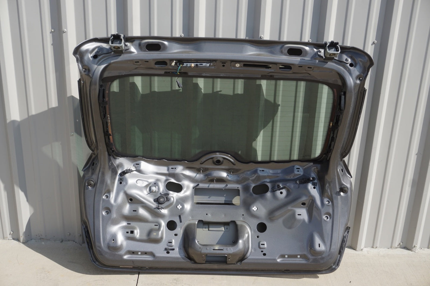 11-14 Porsche Cayenne 958 Trunk Tailgate Liftgate W/ Glass Gray 95851201107 OEM