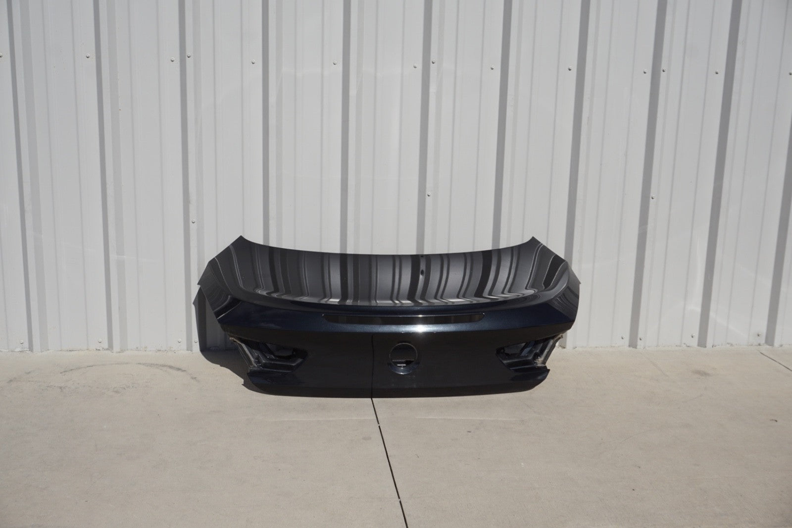 2012 - 2018 BMW 6 SERIES 650i M6 Trunk Lid Shell OEM