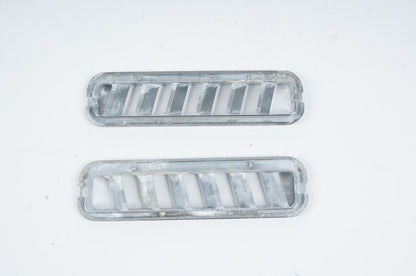 2010 - 20 BENTLEY MULSANNELEFT RIGHT LOWER FOOT A/C HEATER AIR VENT TRIM CHROME