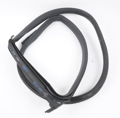 2014-2019 MASERATI GHIBLI REAR LEFT DRIVER SIDE DOOR WEATHERSTRIP SEAL OEM
