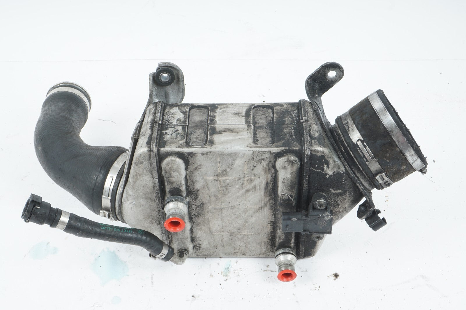 2012 - 2016 BMW 650i RIGHT PASSENGER SIDE NTERCOOLER 17517575406 OEM