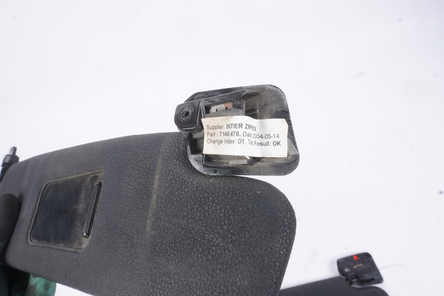03-08 BMW E85 Z4 CONVERTIBLE SET OF 2 FRONT LEFT & RIGHT SUN VISOR OEM