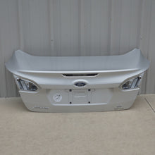 12-18 FORD FOCUS SEDAN REAR TRUNK LID HATCH COVER PANEL ASSEMBLY SILVER OEM