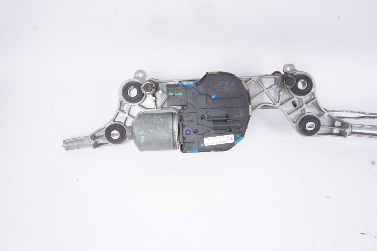 2011 - 2016 Porsche Cayenne Windshield Wiper Motor Linkage OEM Used