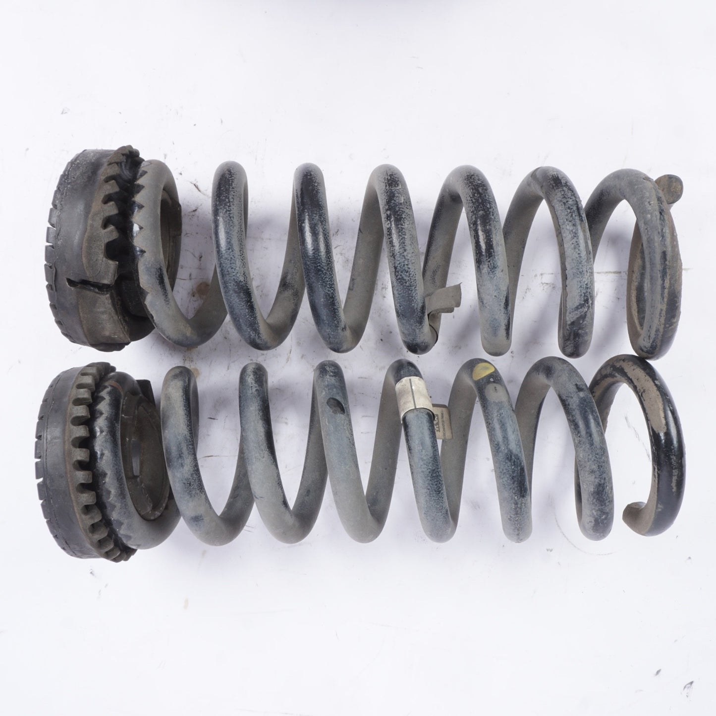 2014 - 2019 MASERATI GHIBLI RWD LEFT & RIGHT REAR COIL SPRING OEM