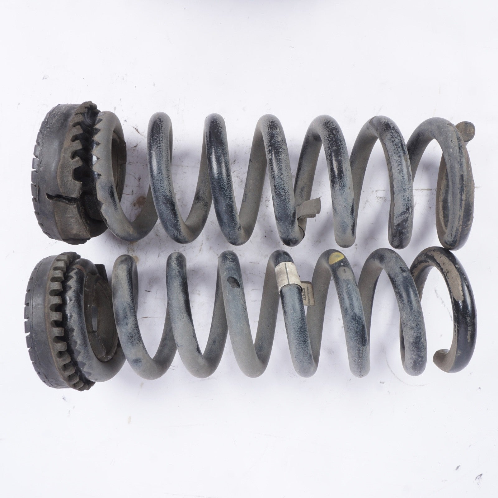 2014 - 2019 MASERATI GHIBLI RWD LEFT & RIGHT REAR COIL SPRING OEM