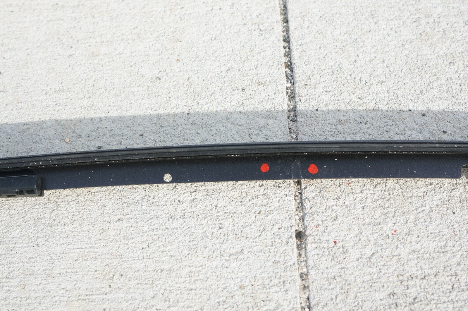 Mercedes W216 CL550 CL600 Roof Drip Rail Door Upper Molding Trim Right Side OEM