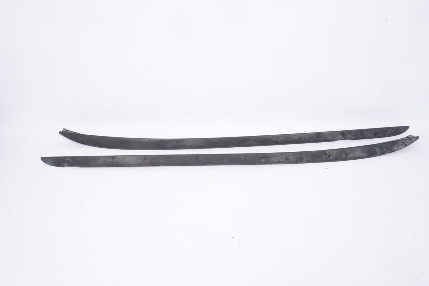 2012-2018 FORD FOCUS SE FRONT LEFT RIGHT SIDE WINDSHIELD MOLDING TRIM OEM
