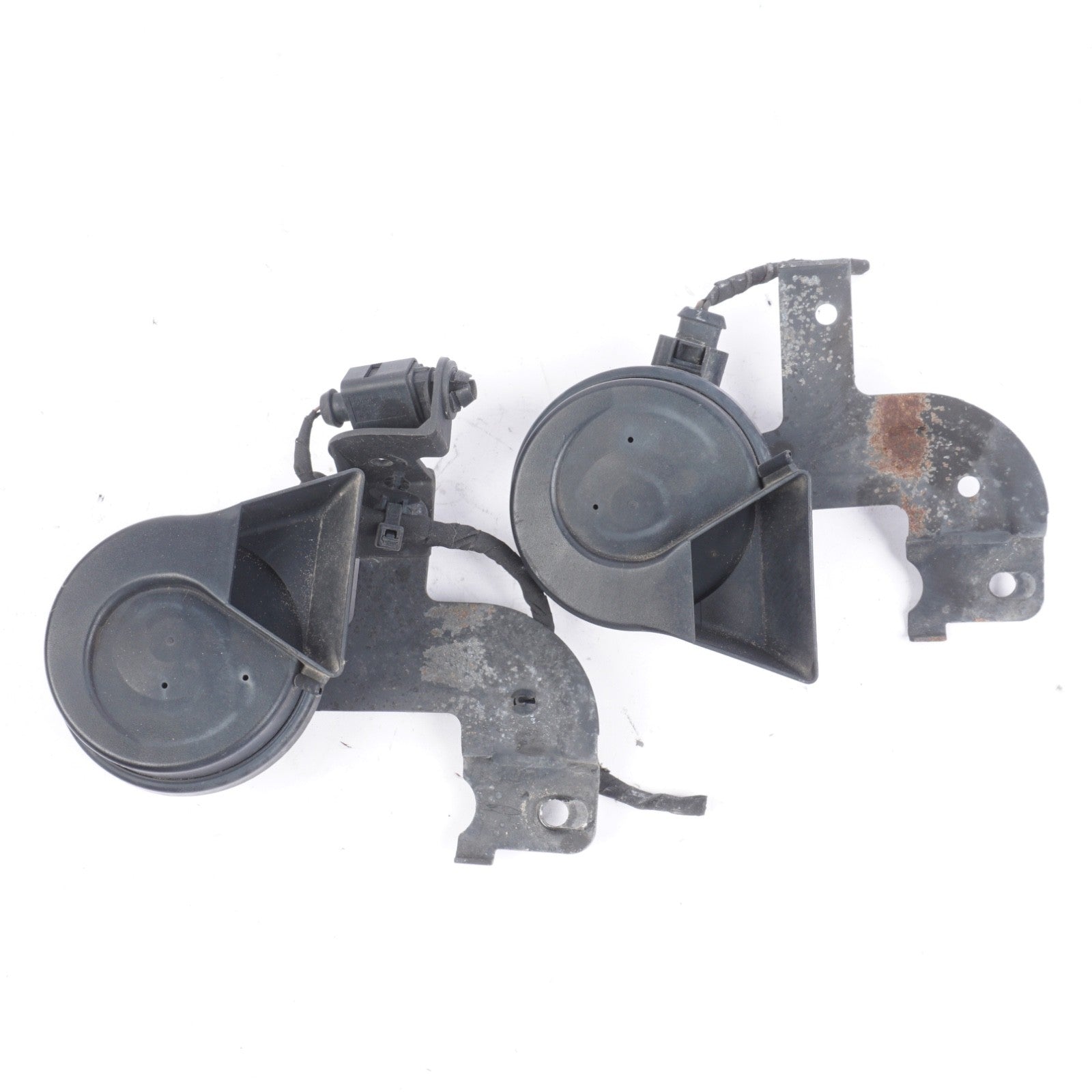 2004–2008 Audi  A8 High & Low Tone Horn Set OEM 8E0951221A 8E0951223A