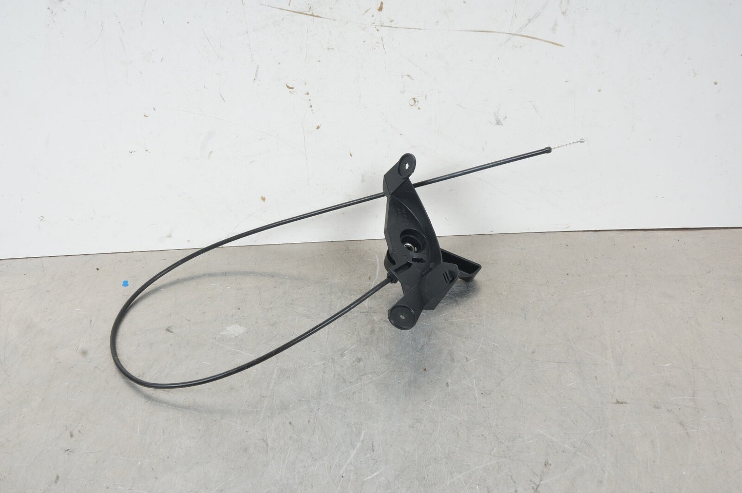 07-13 BMW E70 X5 HOOD BONNET LATCH CATCH LOCK RELEASE HANDLE CABLE