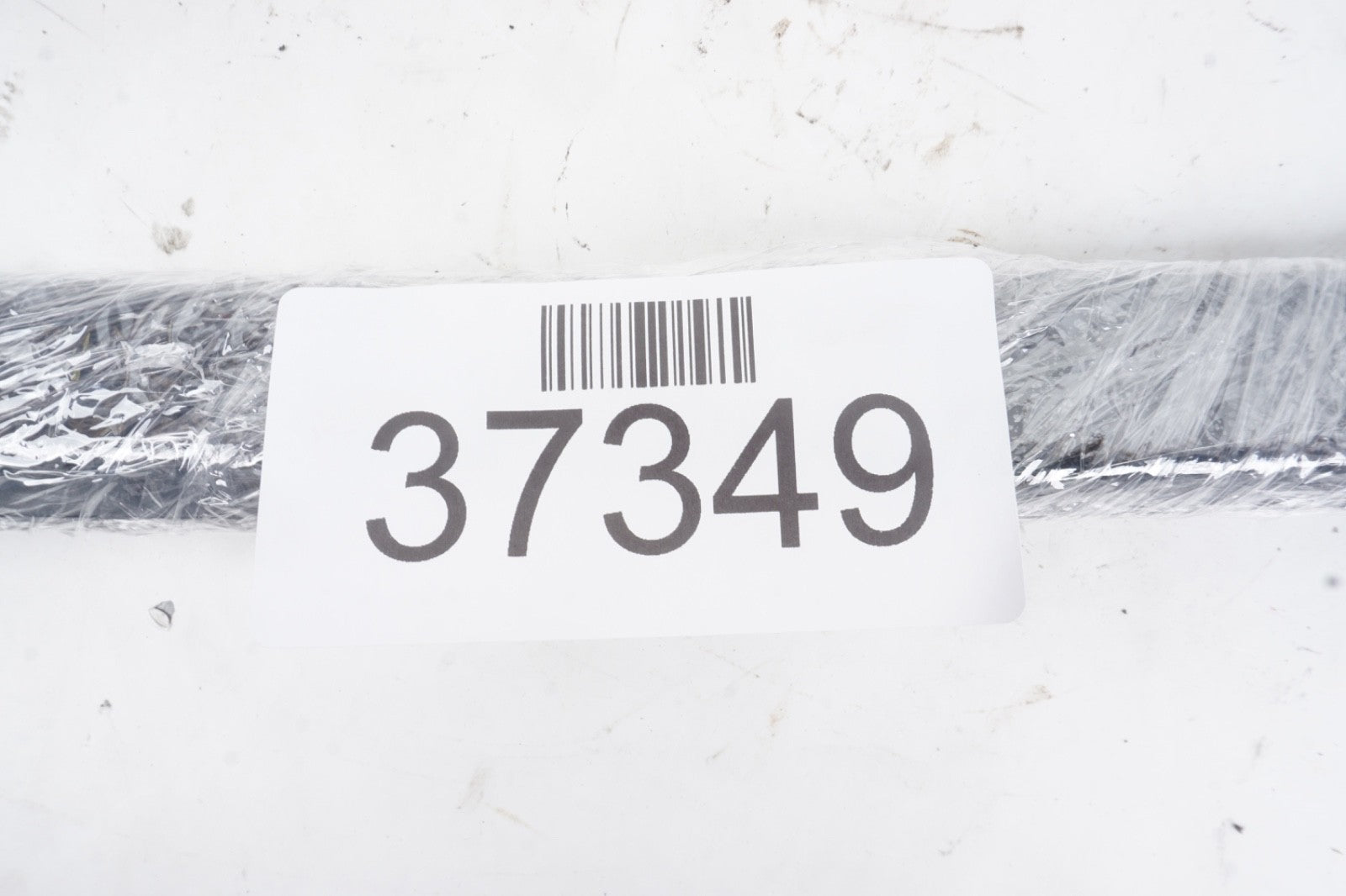 2012 - 2017 BMW 650i Front Right Windshield Trim Seal OEM