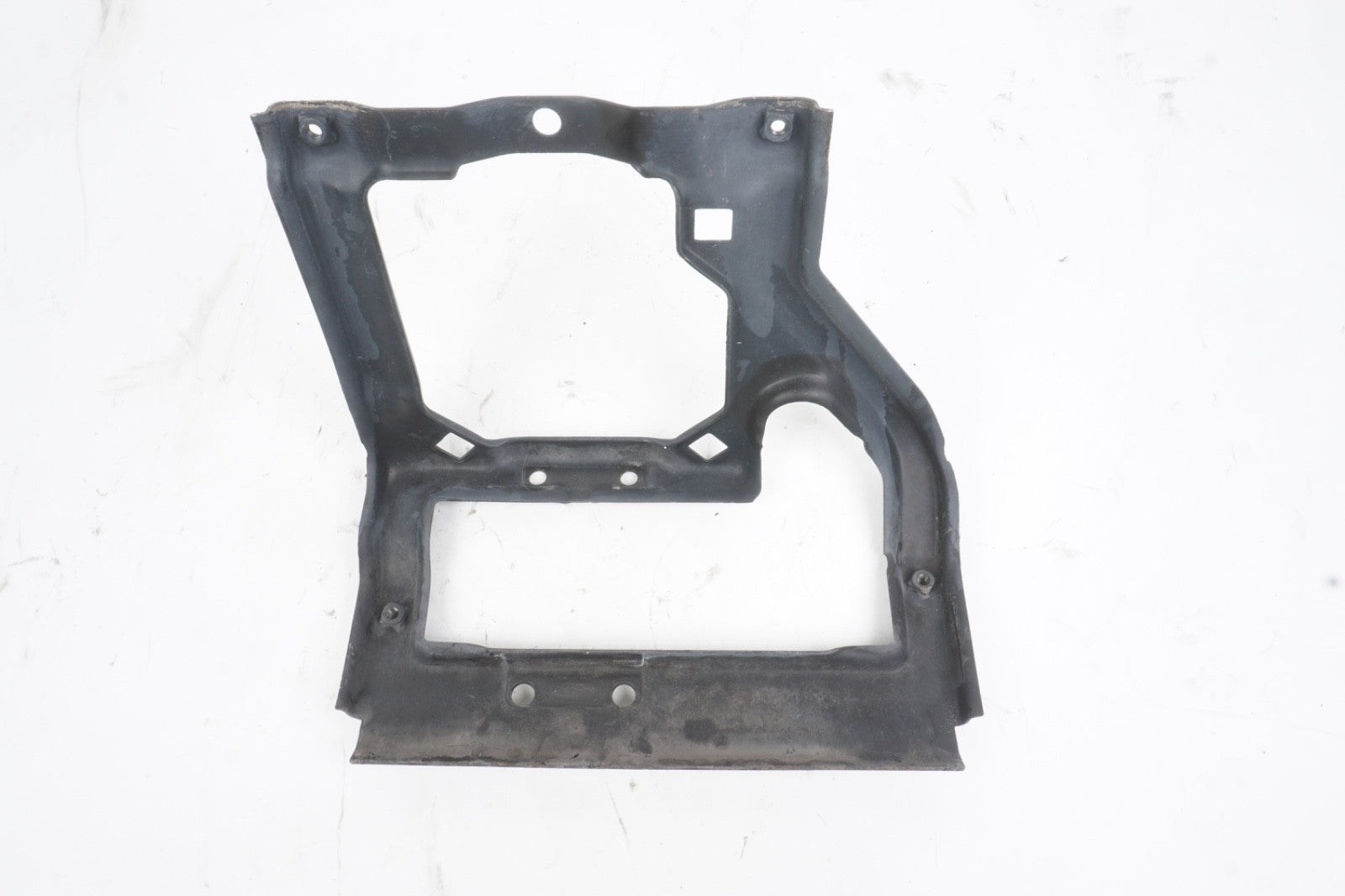 2007-2013 Mercedes W221 S550 Upper Radiator Support Frame Carrier Bracket OEM