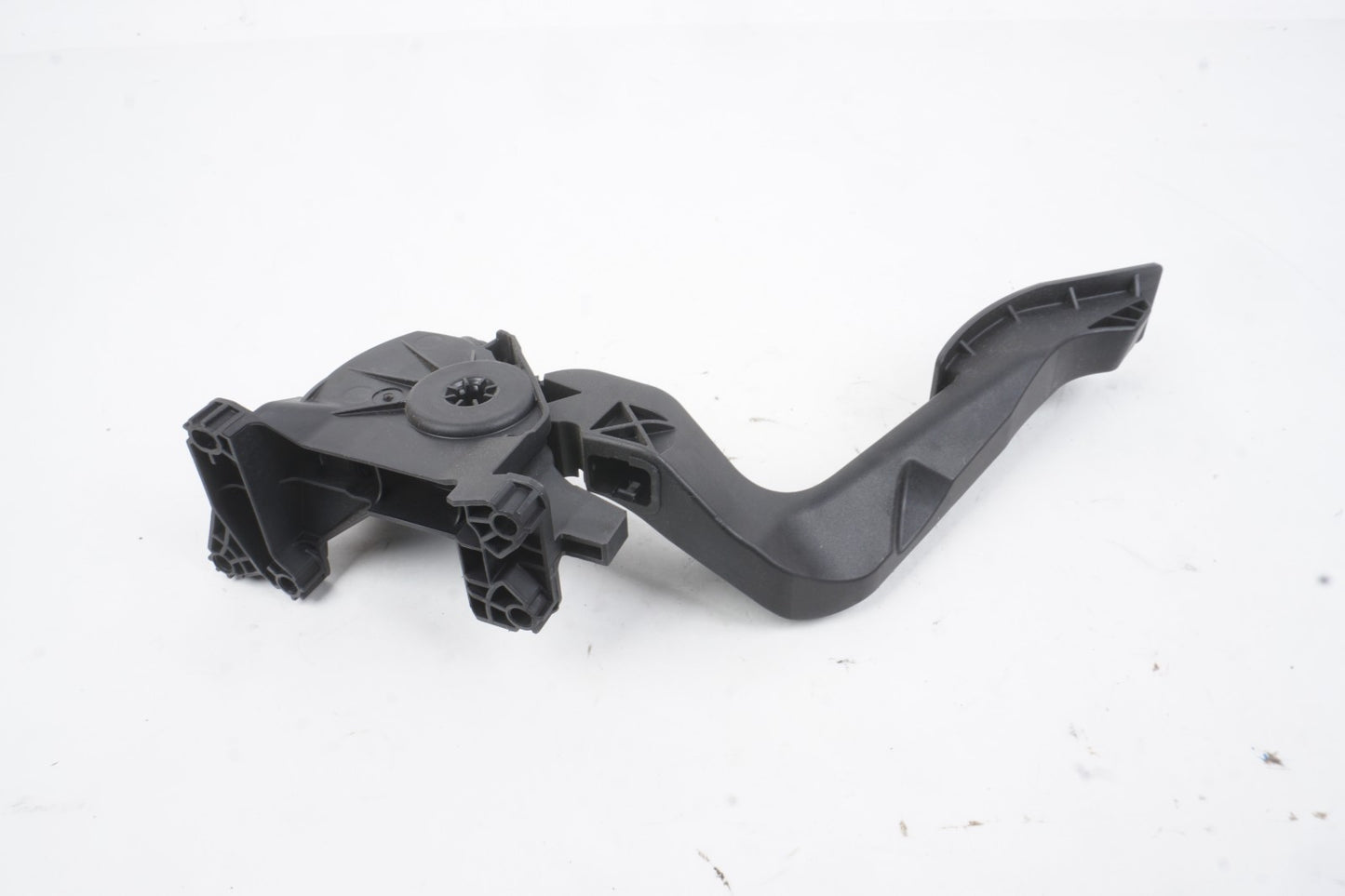 2015-2023 Jeep Renegade Gas Pedal Accelerator OEM