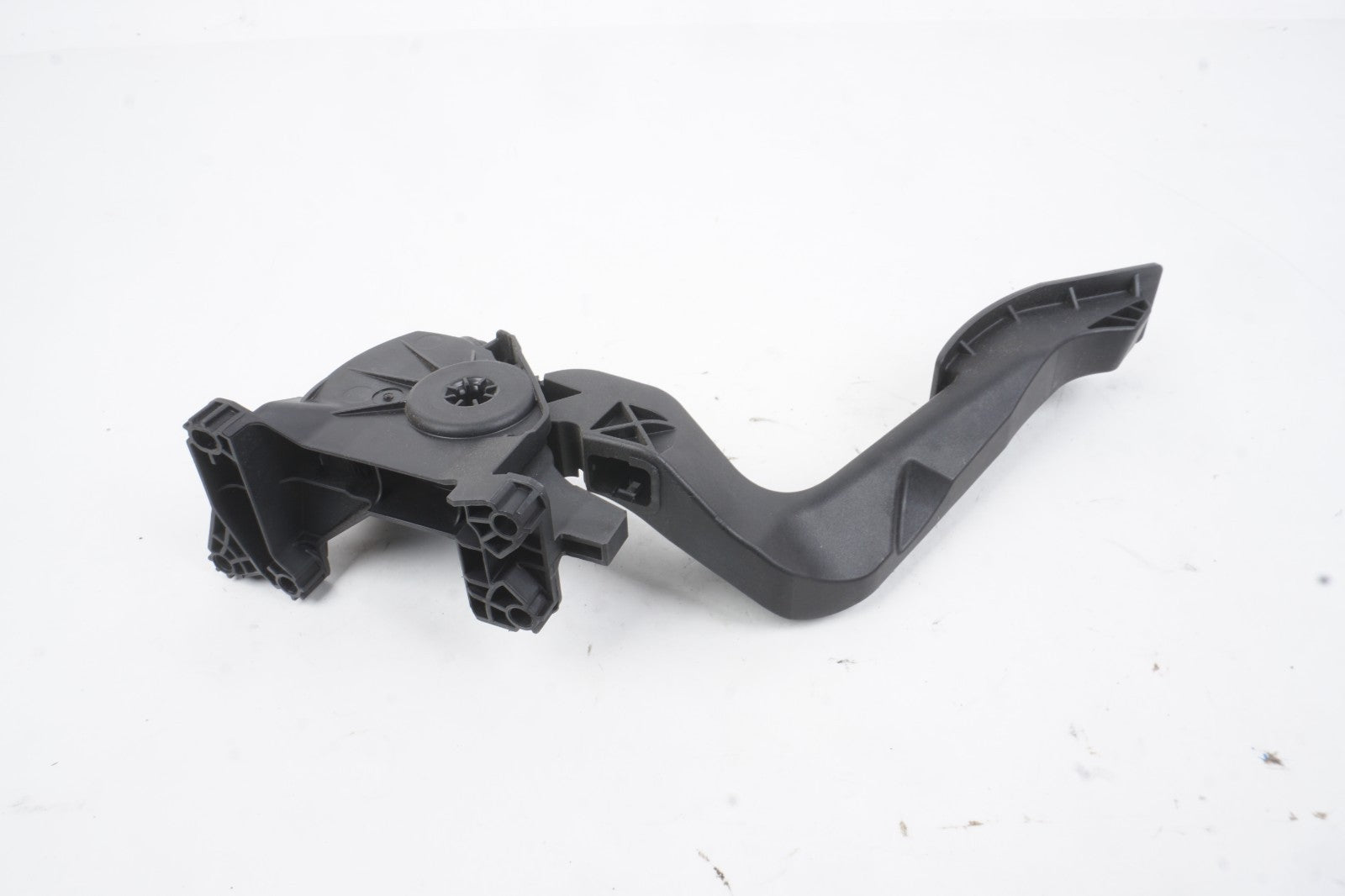 2015-2023 Jeep Renegade Gas Pedal Accelerator OEM