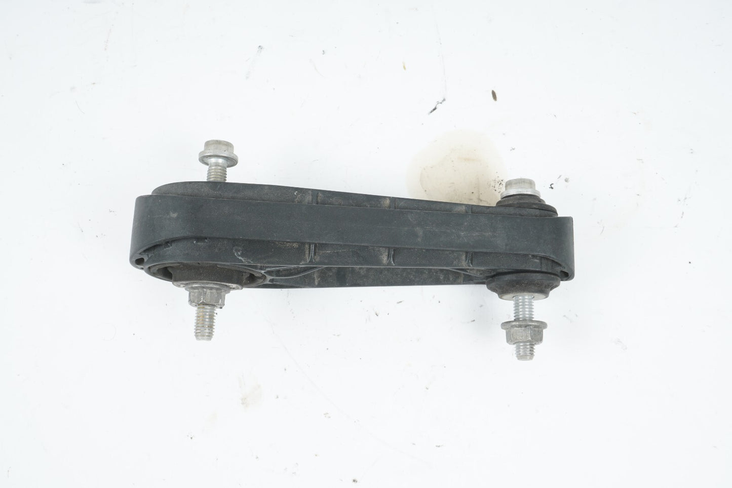 10 - 16 PORSCHE PANAMERA 3.6L ENGINE UPPER TORSION ARM BRACKET 7PP199331A OEM
