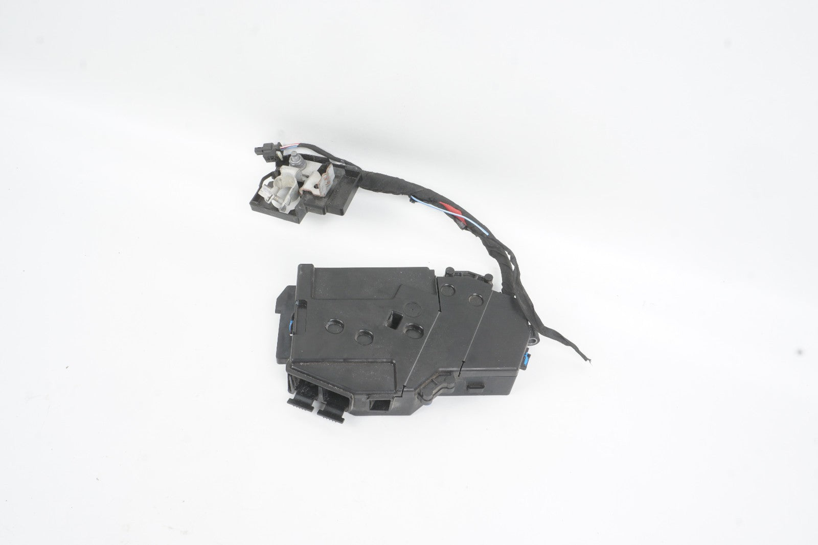 2022 - 2025 Mercedes-Benz EQA EQB Fuse Box Control Module Relay Box OEM