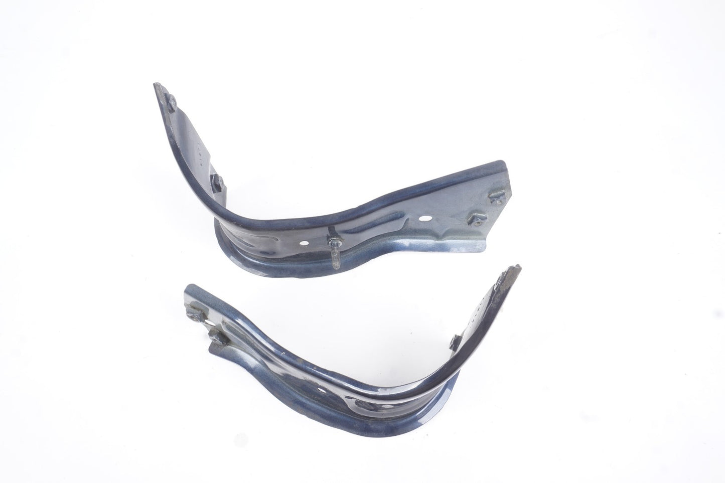 12-22 Volkswagen Passat Front Fender Mount Bracket Left & Right OEM