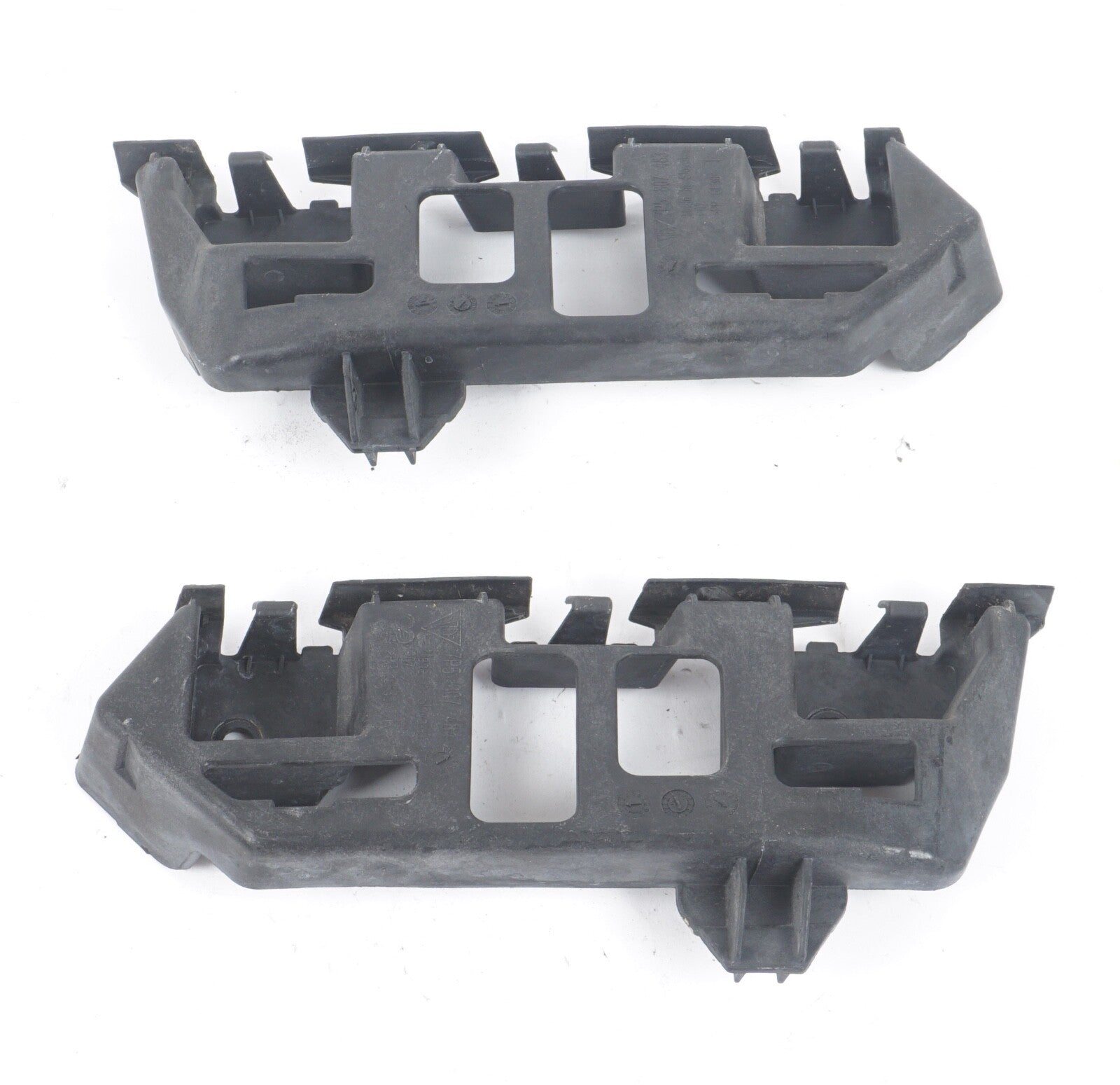 2011-2014 PORSCHE CAYENNE - REAR Right Left Bumper Guide / Bracket / Pair