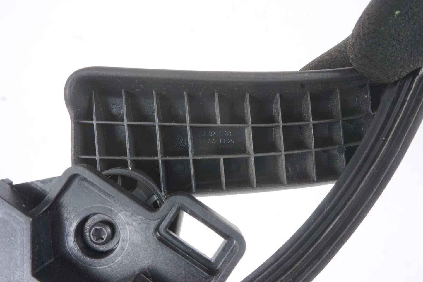 12-22 Volkswagen Passat Hood Release Handle & Cable OEM