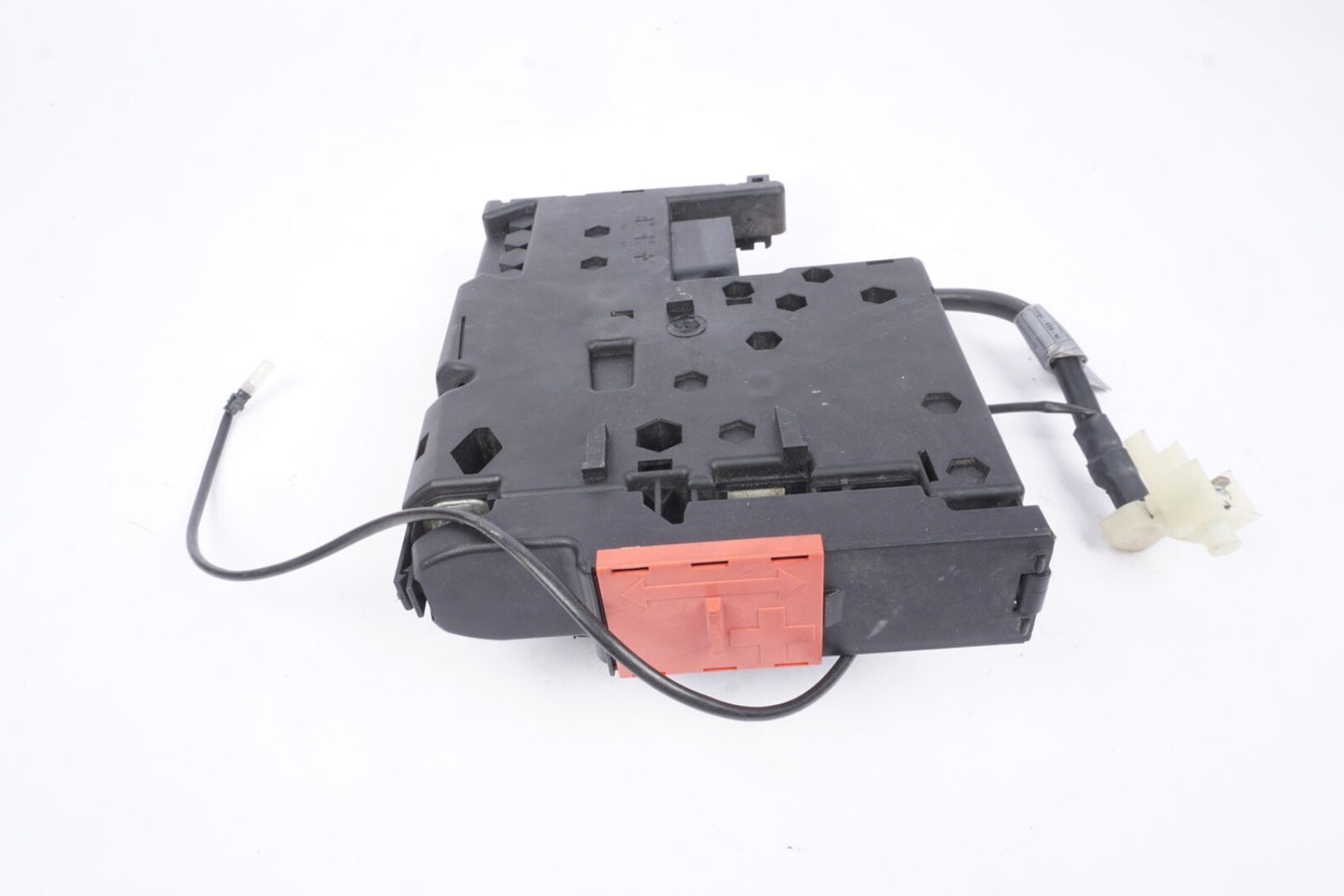 2011 - 2016 Mercedes W207 E350 Fuse Relay Box Junction Terminal Connector OEM