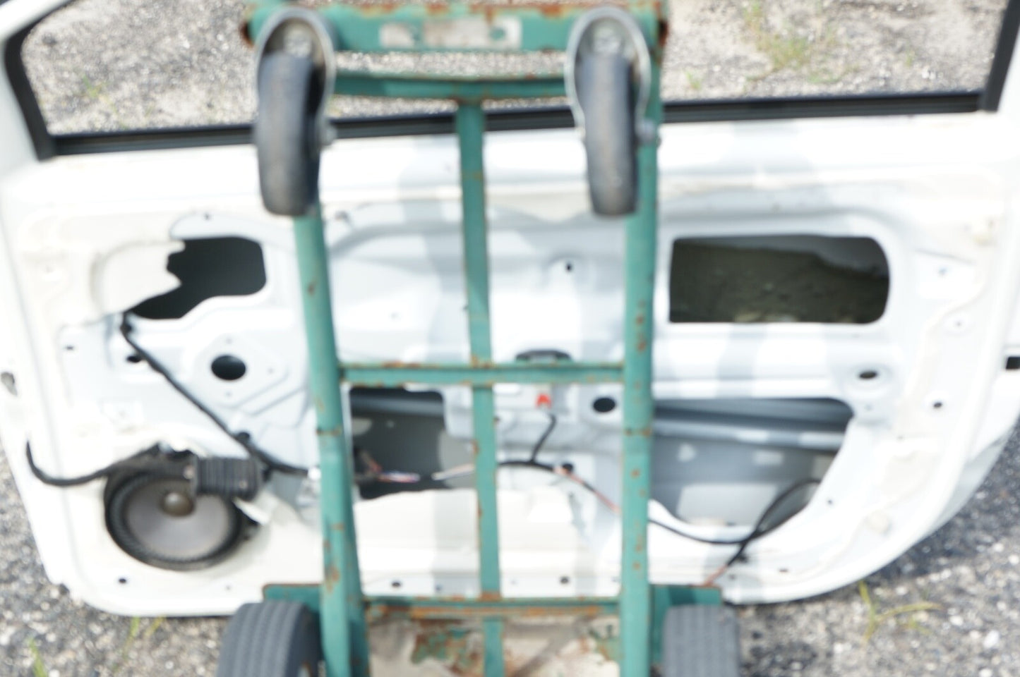 2012 - 2017 FIAT 500 FRONT RIGHT PASSENGER SIDE DOOR SHELL OEM