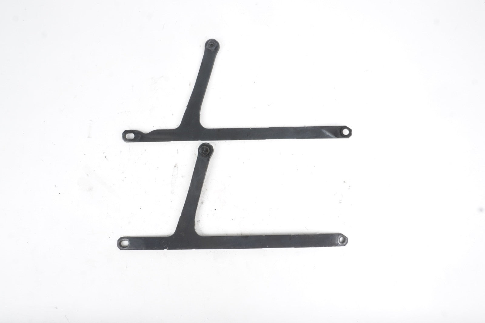 MERCEDES-BENZ C E RIGHT LEFT RADIATOR SUPPORT A2076200585 A2076200085