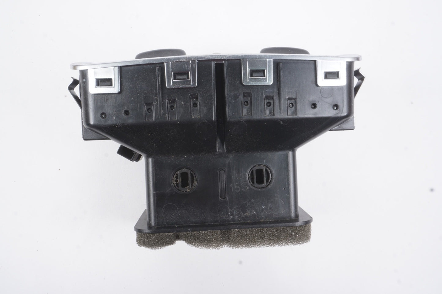 2005 - 2011 Audi A6 S6 Rear Center Air Vent Console AC Blower Grill OEM