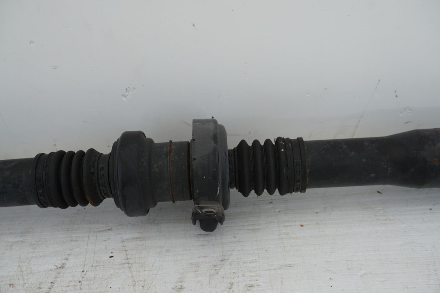2011-2018 PORSCHE CAYENNE REAR DRIVESHAFT 7P5521102N OEM