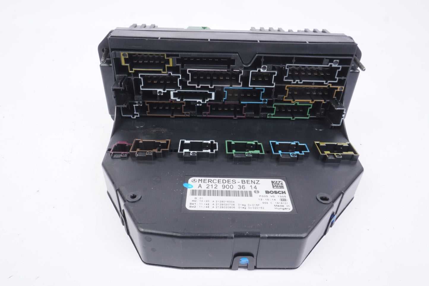 10-20 Mercedes W207 E350 SLK250 CLS63 Front SAM Module Relay Fuse Box OEM