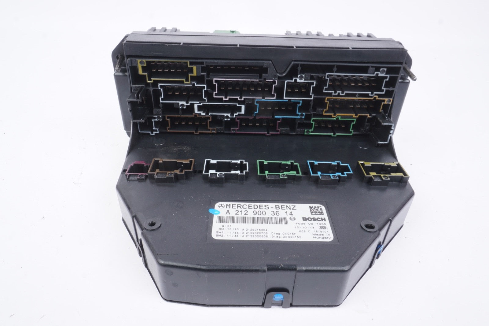 10-20 Mercedes W207 E350 SLK250 CLS63 Front SAM Module Relay Fuse Box OEM