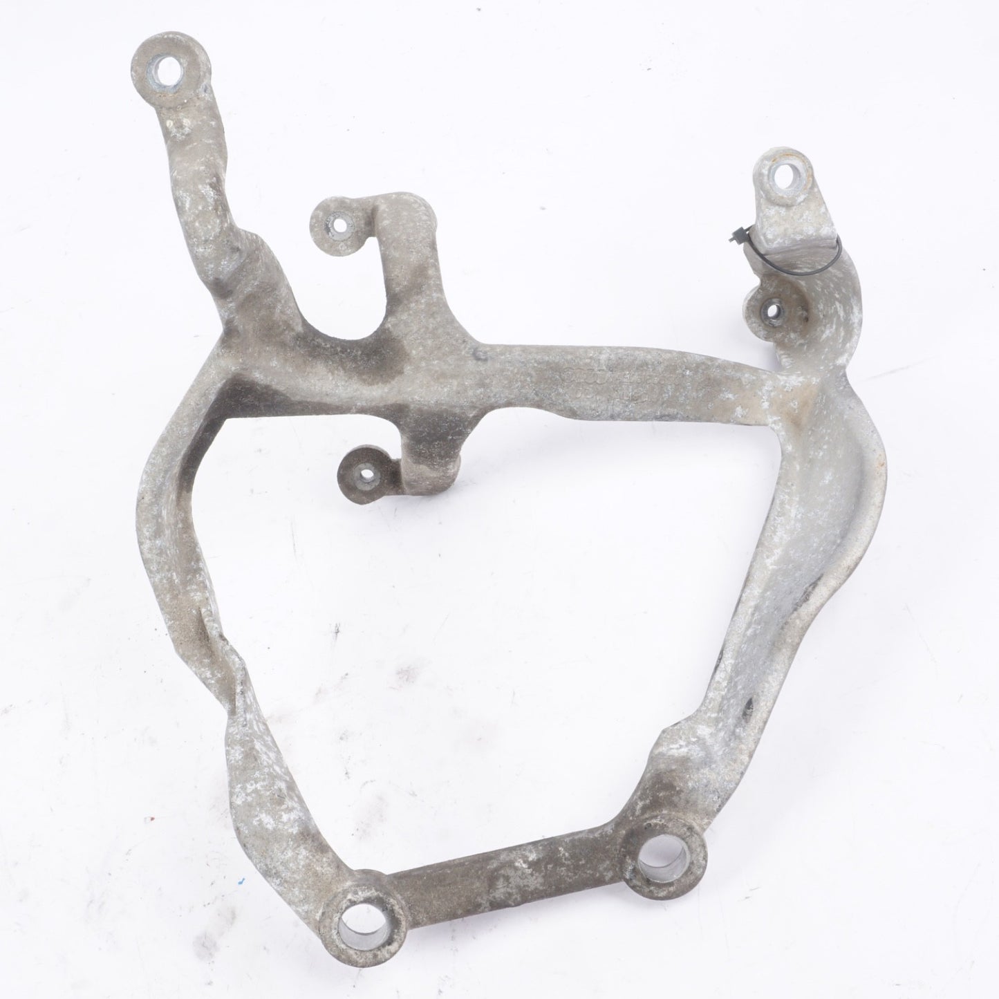 04-10 AUDI A8 A8L Ac Compressor Bracket Mount 4E0616869C OEM