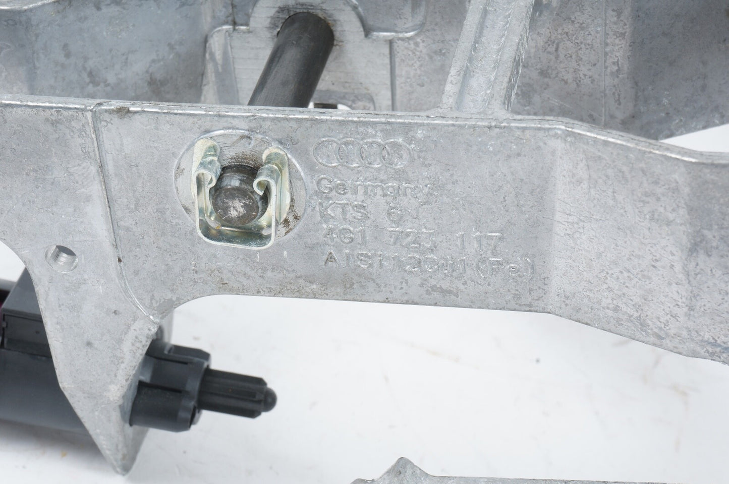 2010 - 2020 Bentley Mulsanne Brake Pedal Bracket Mount Assembly