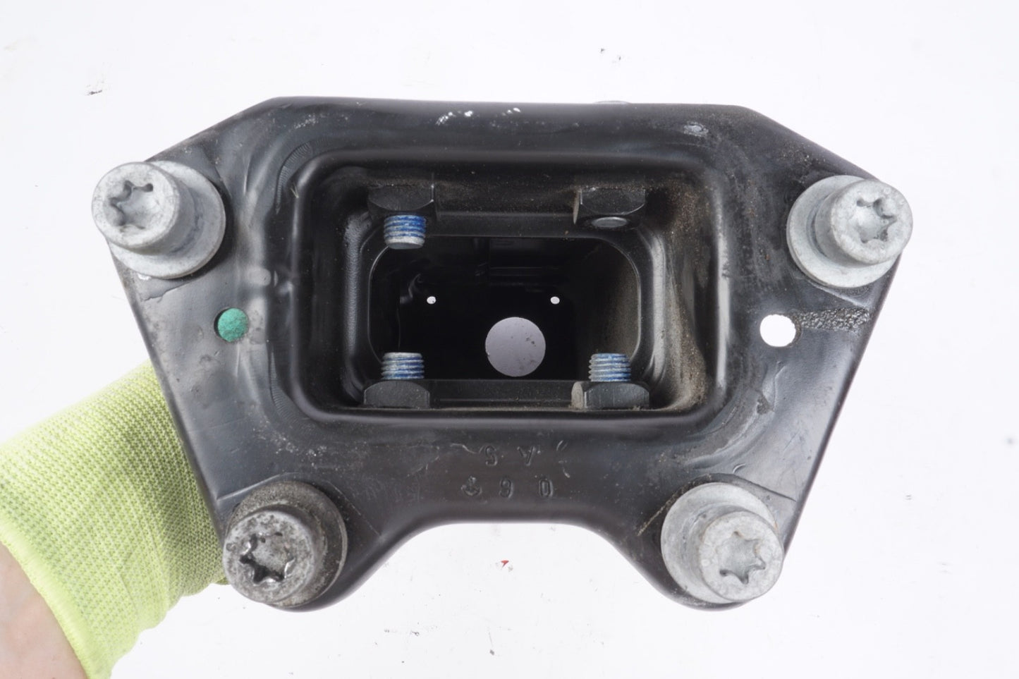 07-13 Mercedes W221 S550 Front Left Driver Side Bumper Reinforcement Bracket OEM