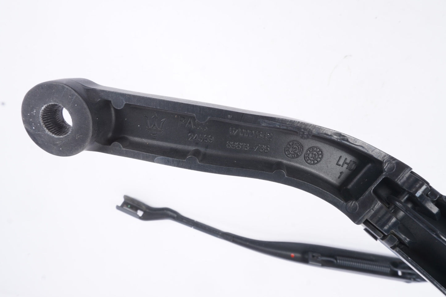 14-19 MASERATI GHIBLI M157 SET OF 2 FRONT LEFT RIGHT WINDSHIELD WIPER ARM OEM