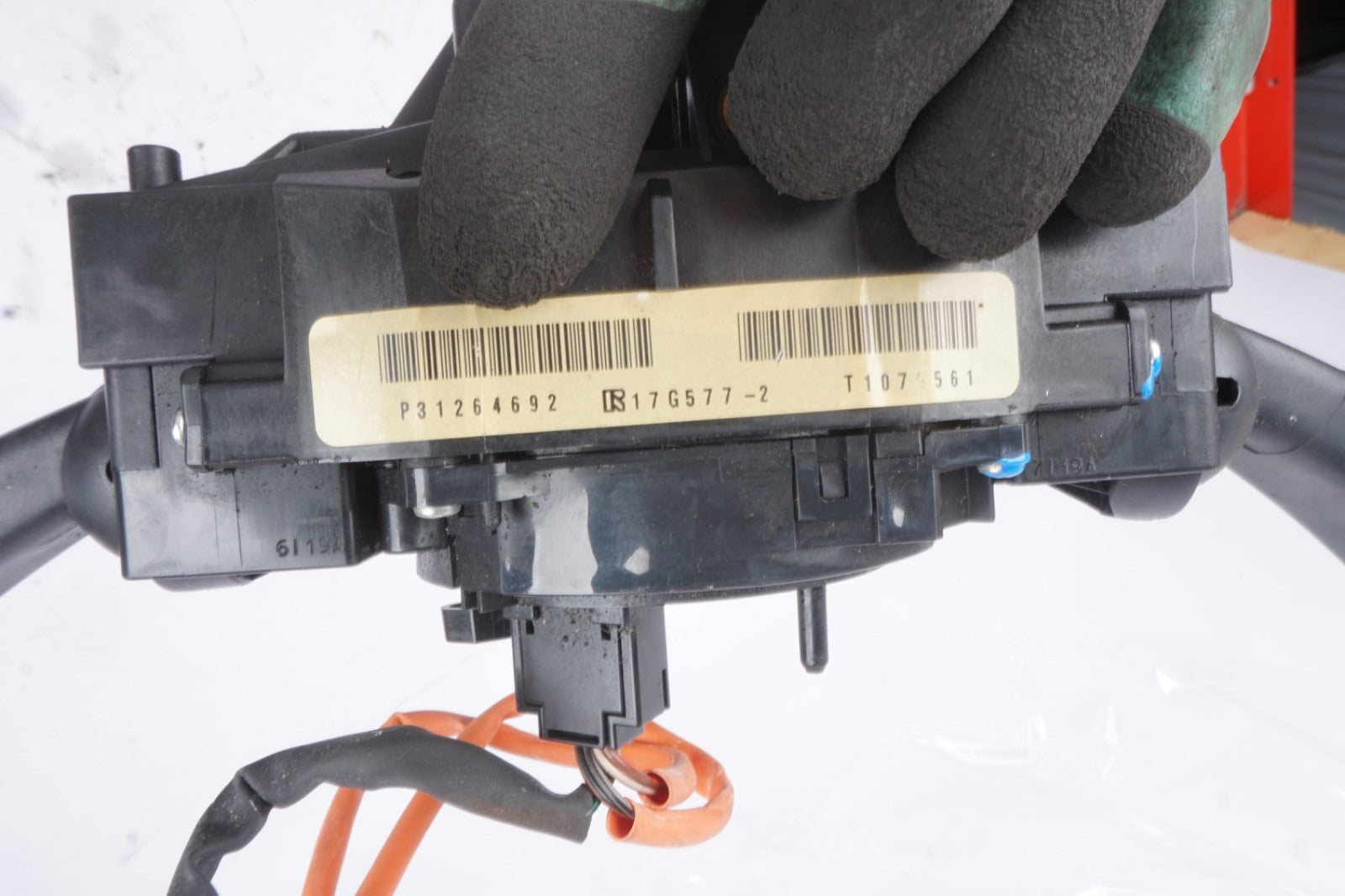 2008 - 2013 VOLVO C70 STEERING COLUMN CLOCK SPRING WIPER SWITCH