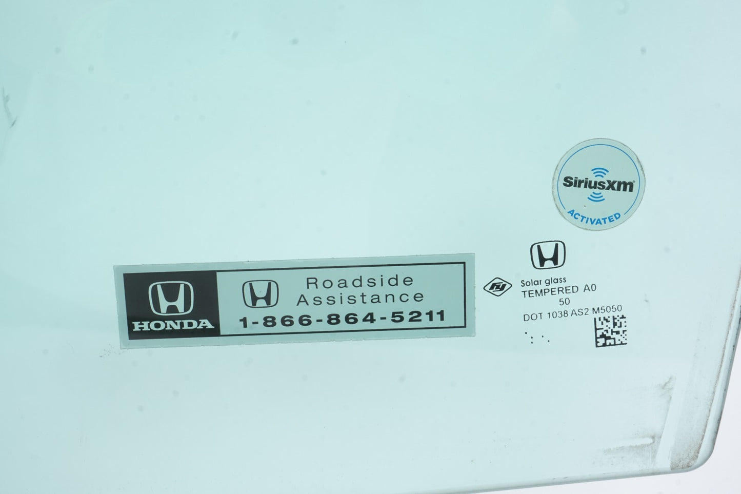 2018 - 2024 Honda Odyssey Front Left Driver Door Window Glass