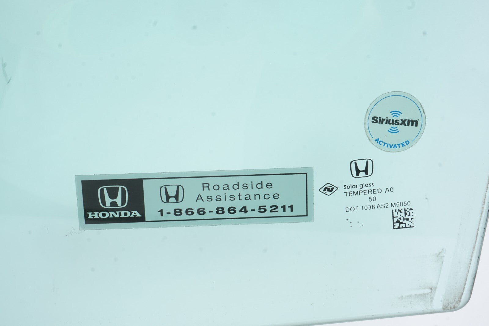 2018 - 2024 Honda Odyssey Front Left Driver Door Window Glass