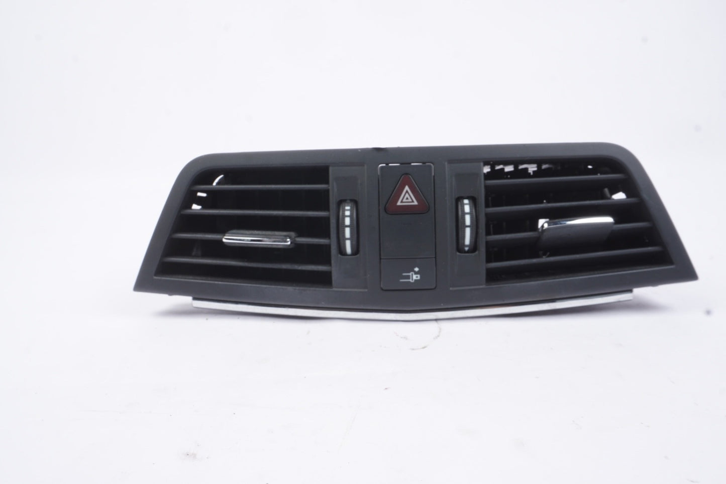 2010 - 2013 MERCEDES BENZ E CLASS C207 AC AIR VENT GRILLE W HAZARD LIGHT OEM
