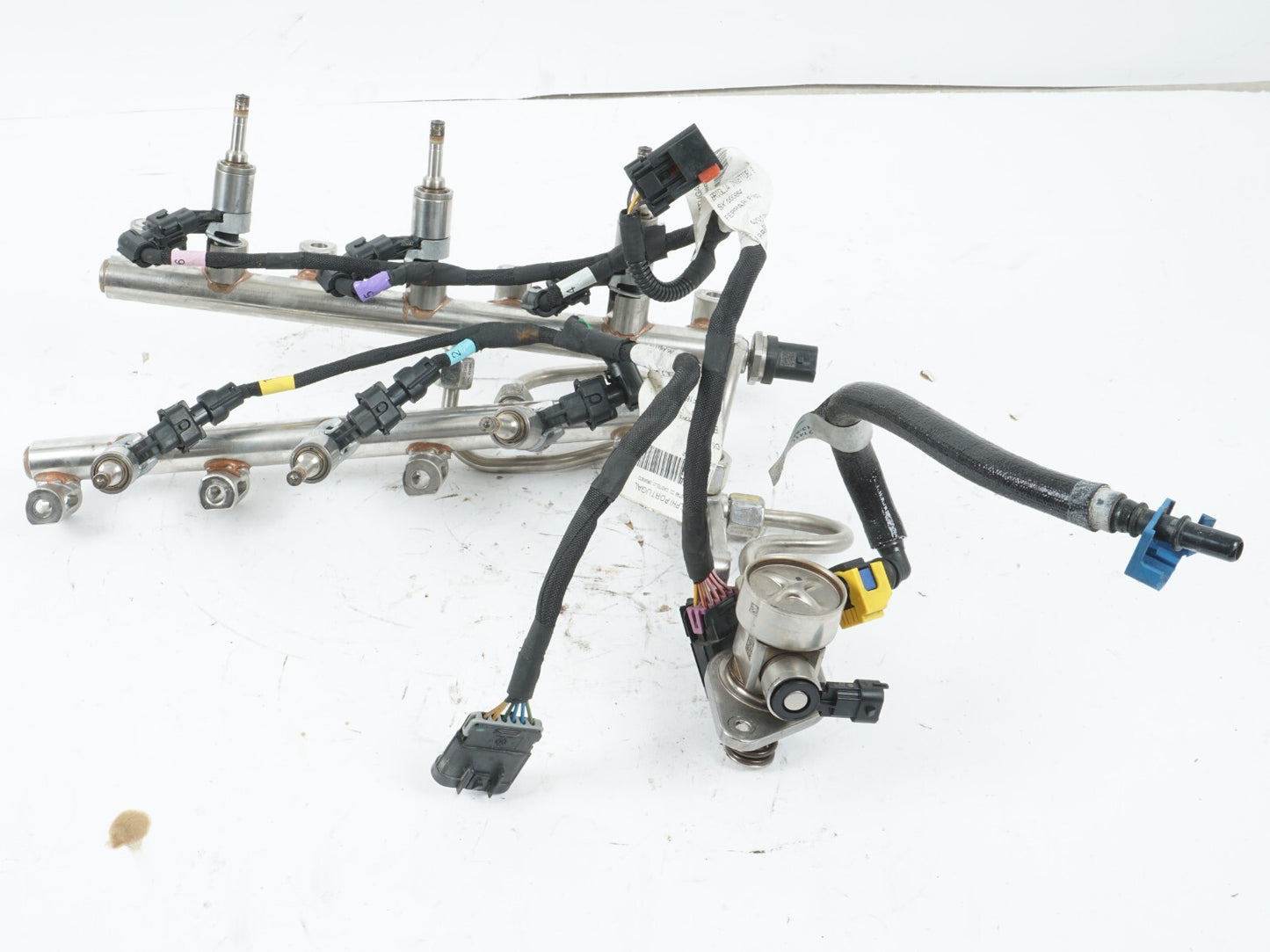 2014 - 2017 MASERATI QUATTROPORTE 3.0L FUEL RAIL W/ INJECTORS OEM 51K
