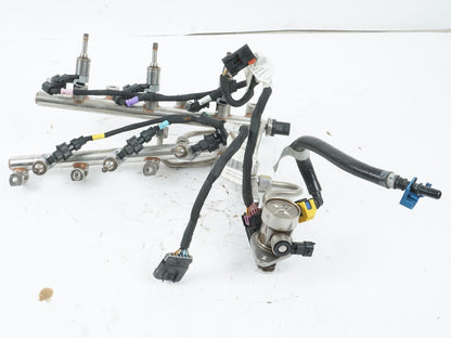 2014 - 2017 MASERATI QUATTROPORTE 3.0L FUEL RAIL W/ INJECTORS OEM 51K