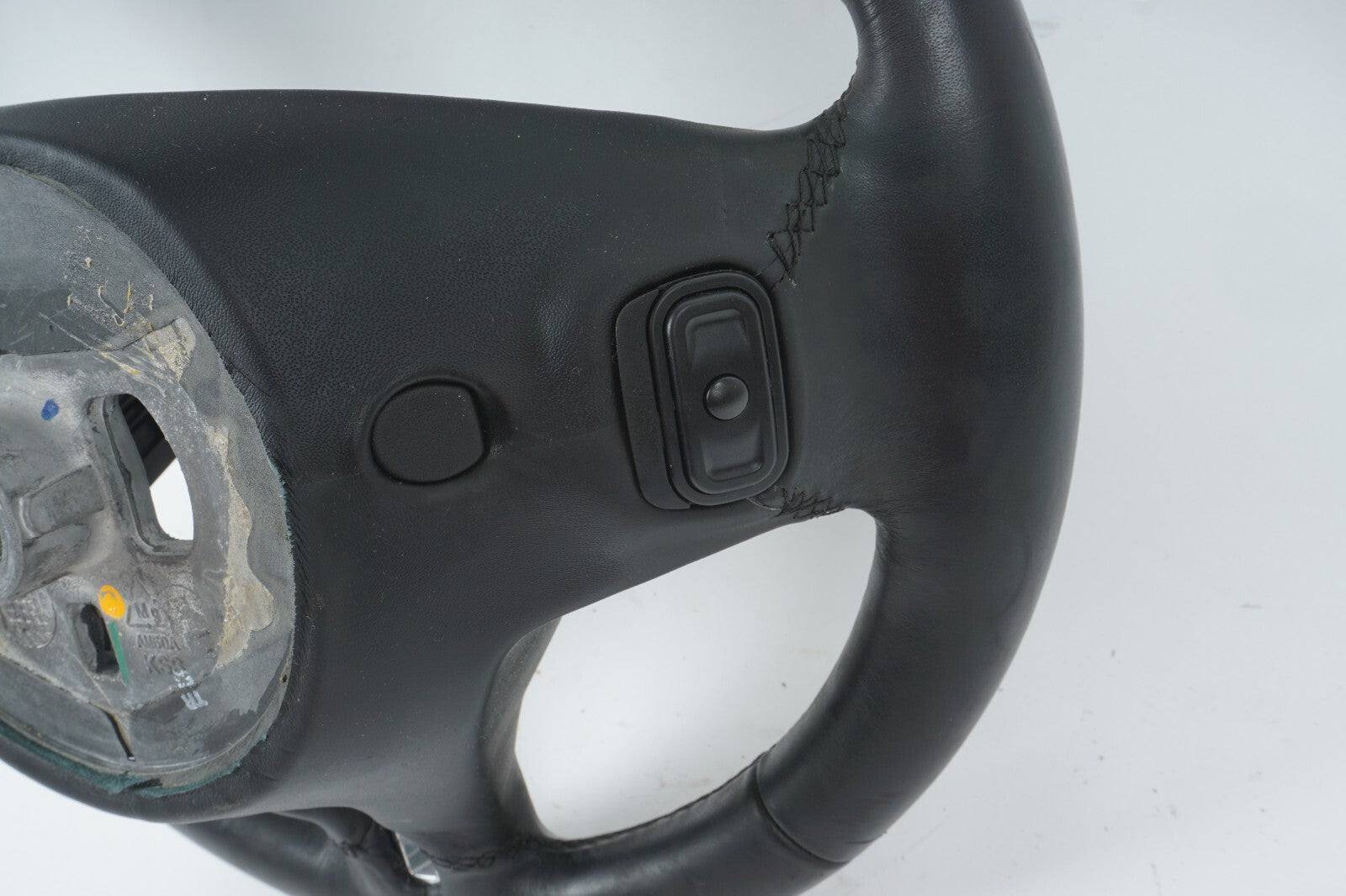 2014 - 2017 MASERATI QUATTROPORTE STEERING WHEEL W/ CONTROLS OEM