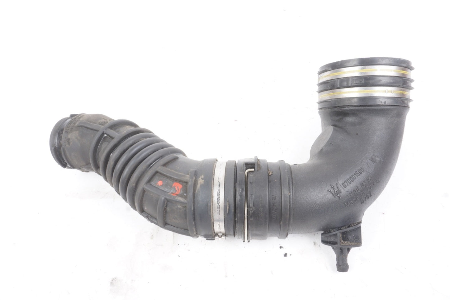 2014 - 2017 Maserati Ghibli Right Air Intake Inlet Resonator Sleeve Hose Tube
