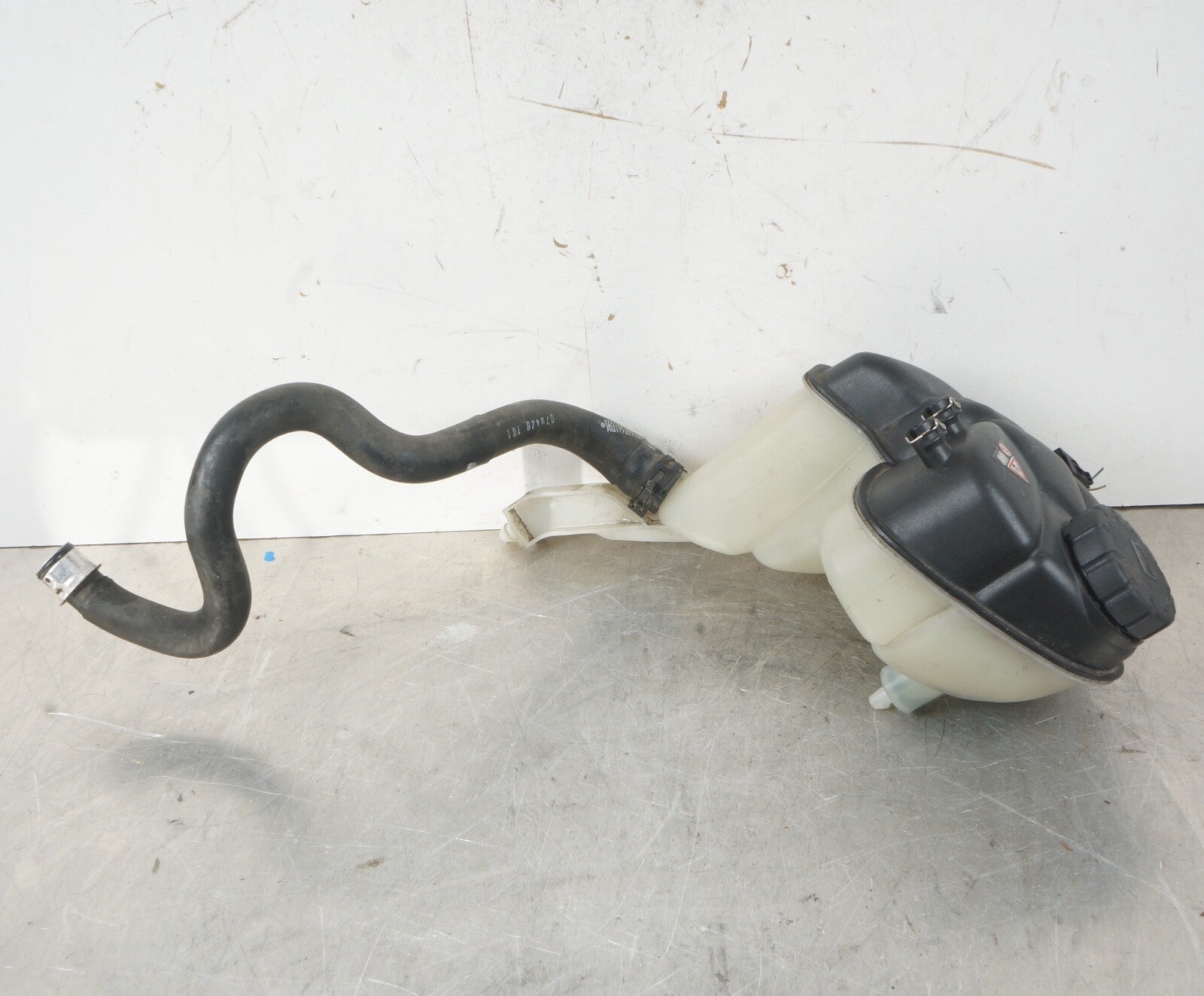 07-11 Mercedes W216 CL600 S550 Coolant Reservoir Overflow Expansion Tank OEM