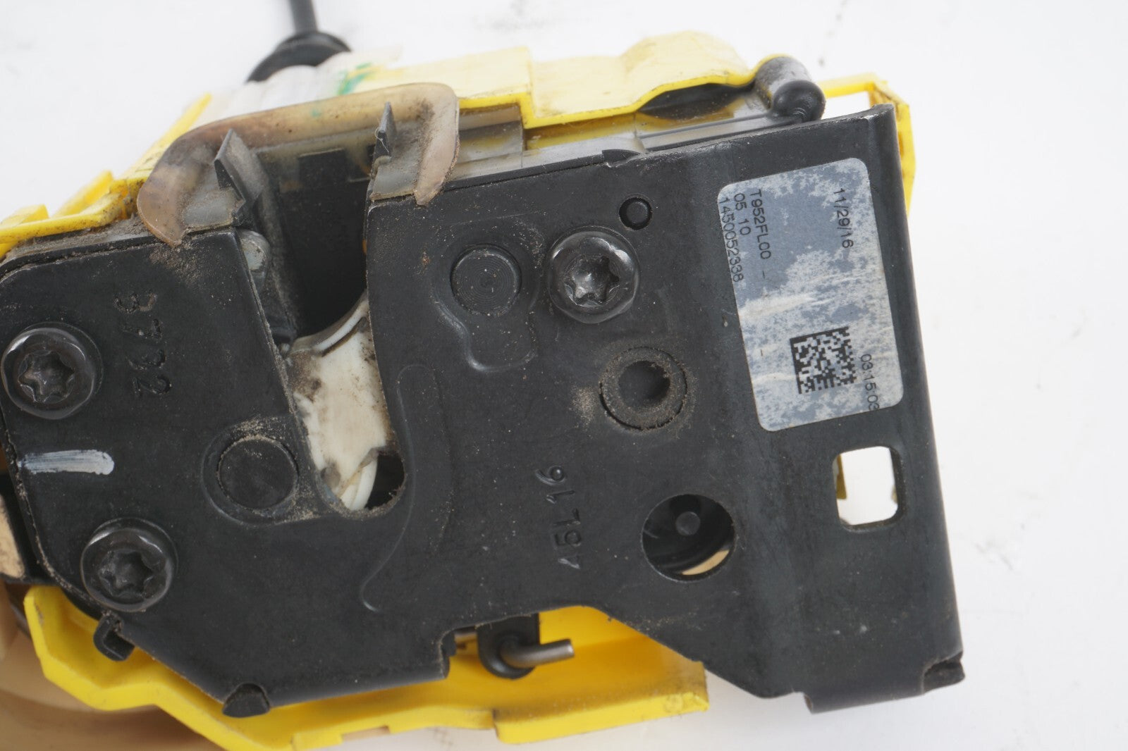 17 - 22 Alfa Romeo Giulia FRONT LEFT DRIVER DOOR LOCK LATCH ACTUATOR OEM