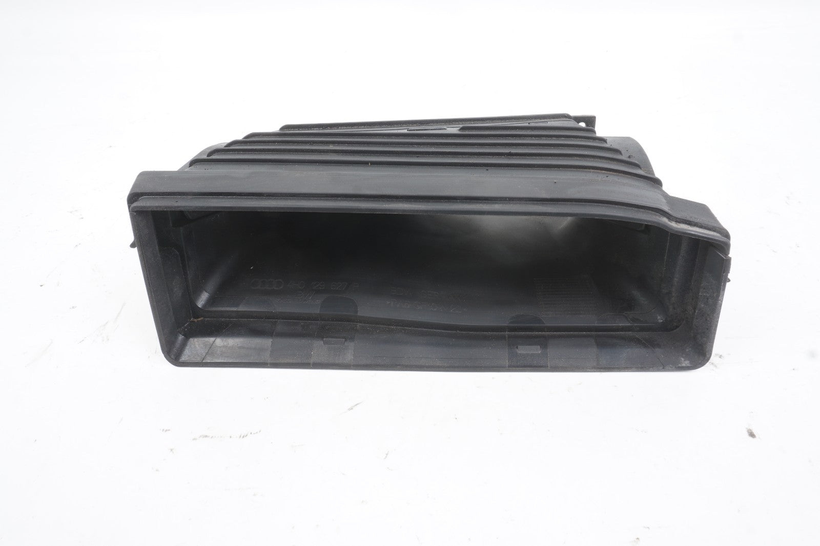 2011 2012 Audi A8 4.2l  Left Driver Side Air Intake Inner Duct 4H0129627P OEM
