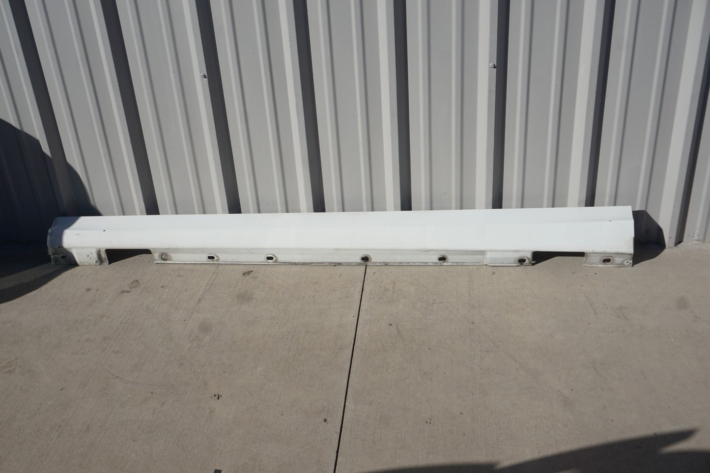 08-14 Mercedes-Benz C300 Left Driver Side Rocker Panel Skirt Molding OEM