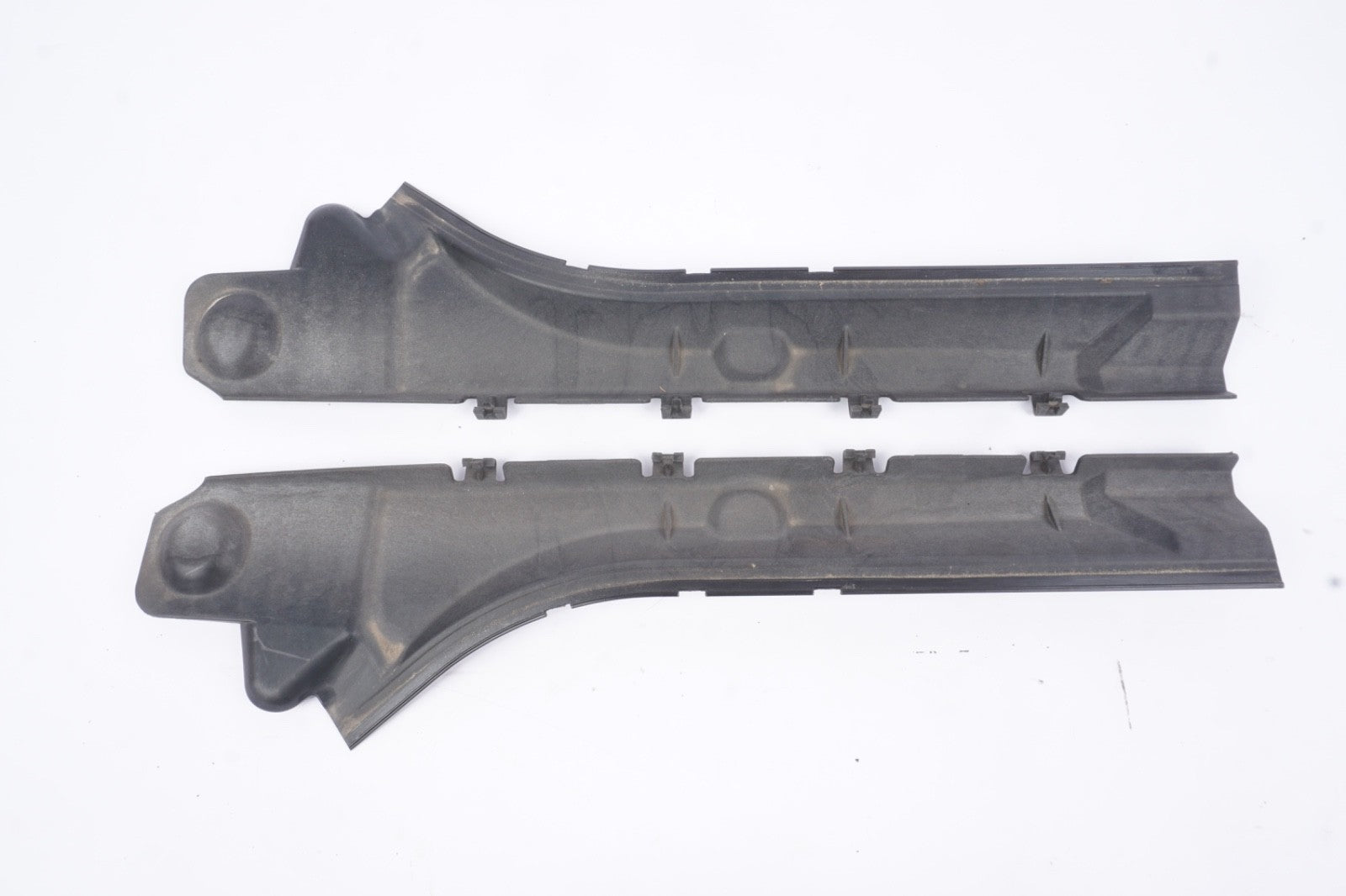 07-13 W221 MERCEDES S550 FRONT LEFT & RIGHT FENDER SUPPORT BRACKET SET