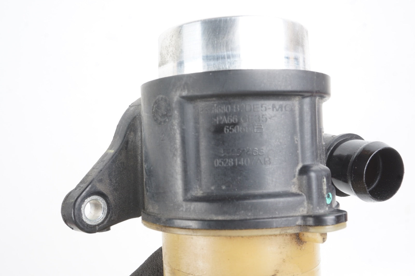 18 19 20 21 ALFA ROMEO STELVIO 2.0L - EGR EMSSION SYSTEM VACUUM PUMP 05281407AB