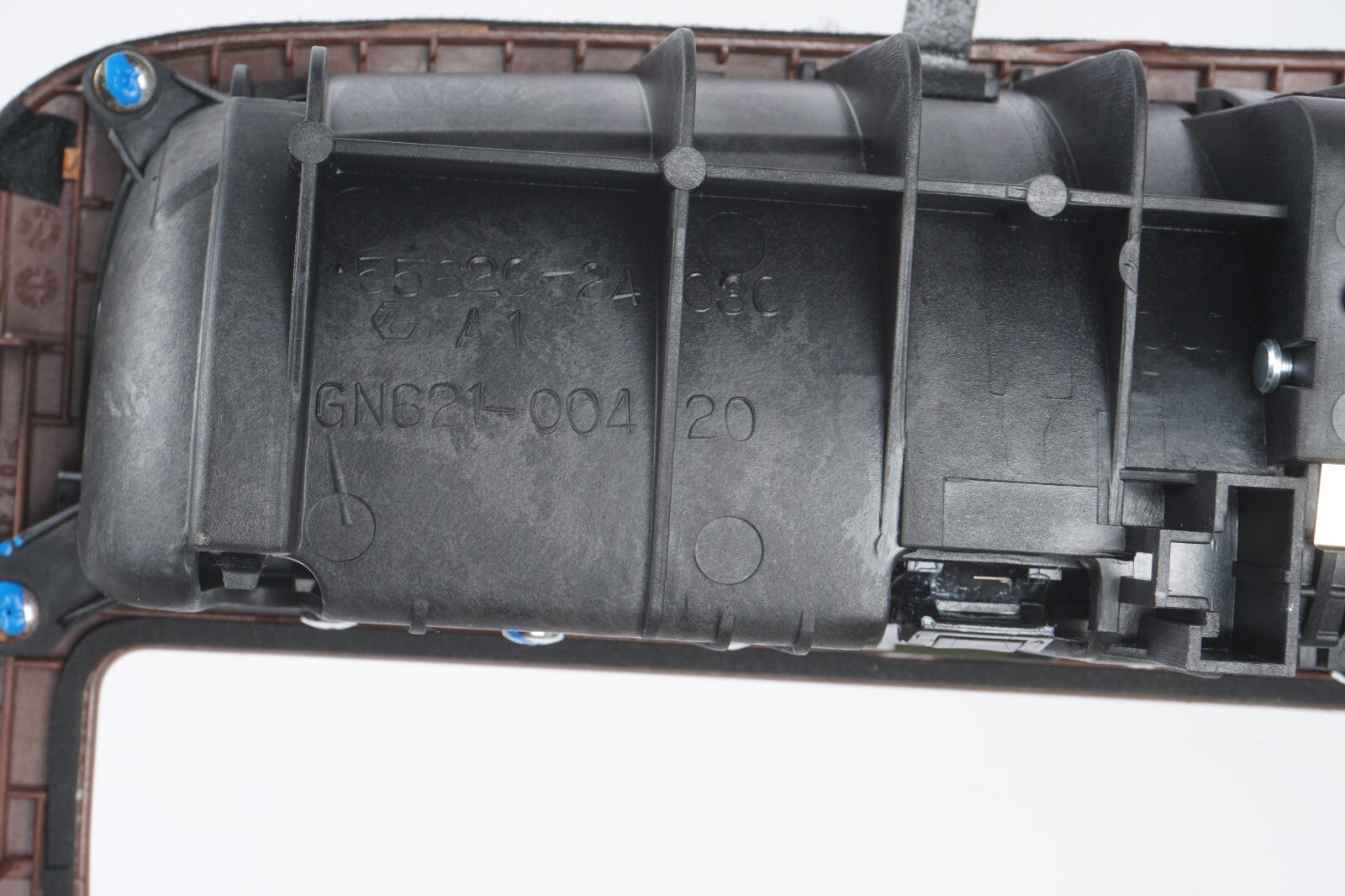 02-10 Lexus SC430 Center Console Trim Panel w/ Cup Holder & Ash Tray OEM
